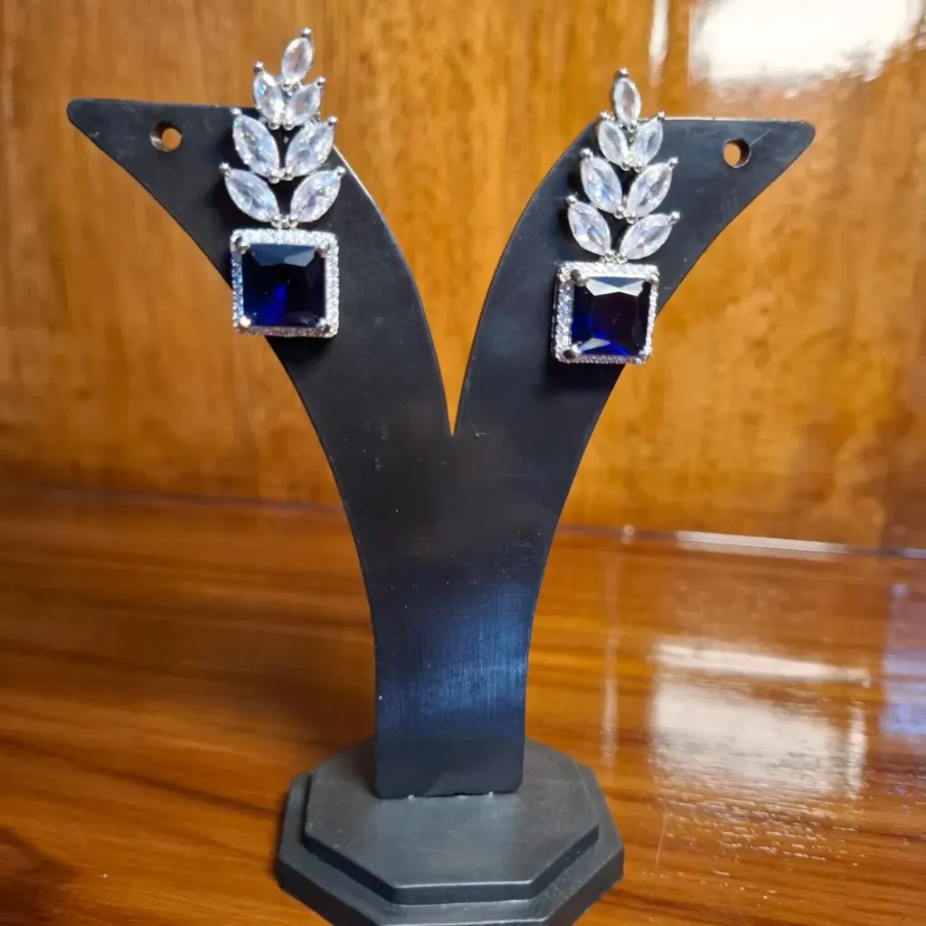 AD & Mosanite Earring